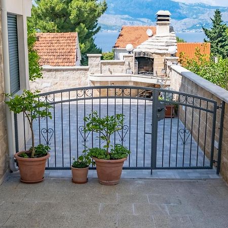 Luxury Apartment "Blue Diamond" Postira Εξωτερικό φωτογραφία