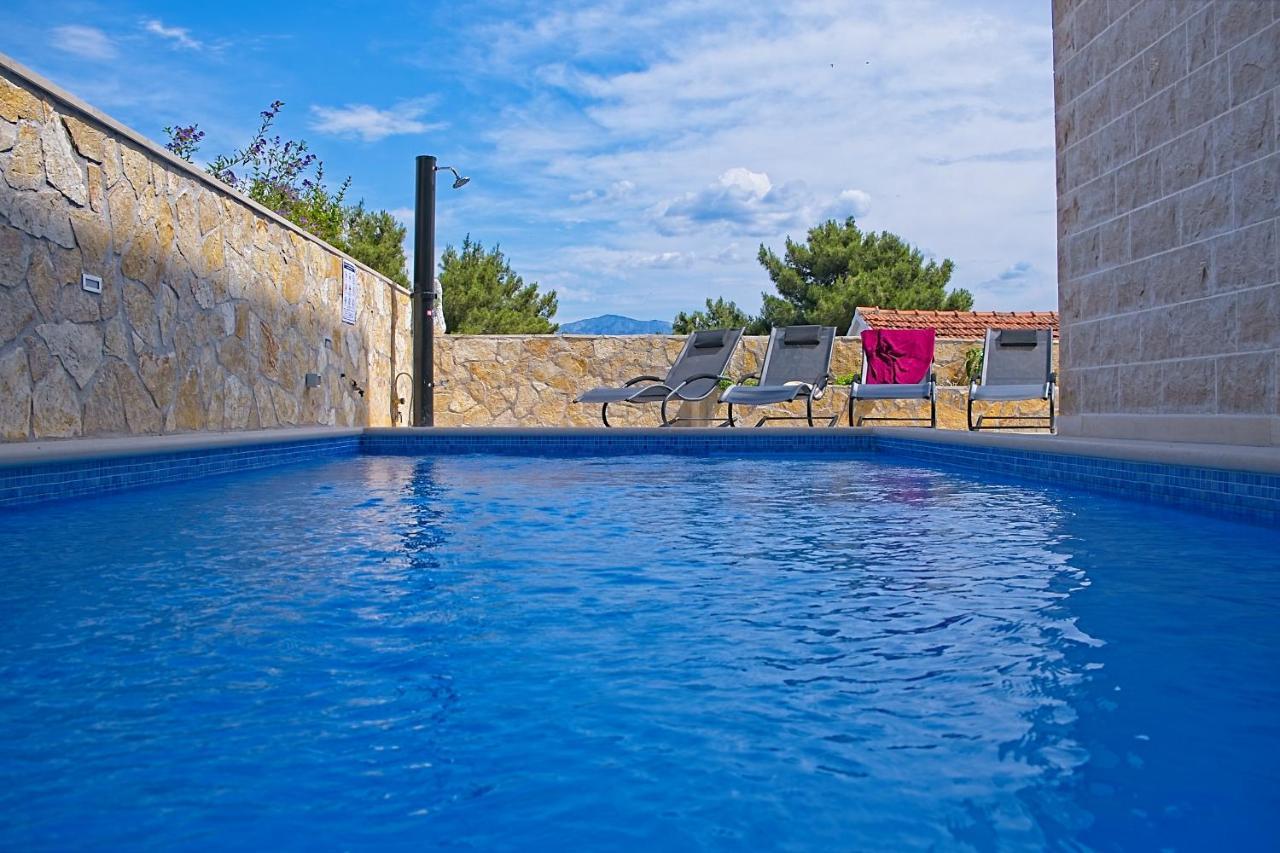 Luxury Apartment "Blue Diamond" Postira Εξωτερικό φωτογραφία