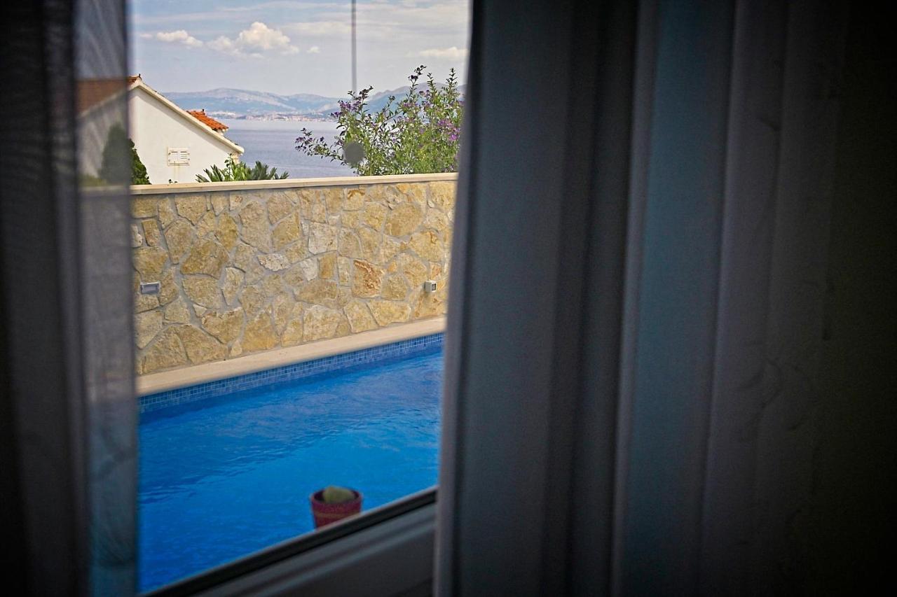 Luxury Apartment "Blue Diamond" Postira Εξωτερικό φωτογραφία
