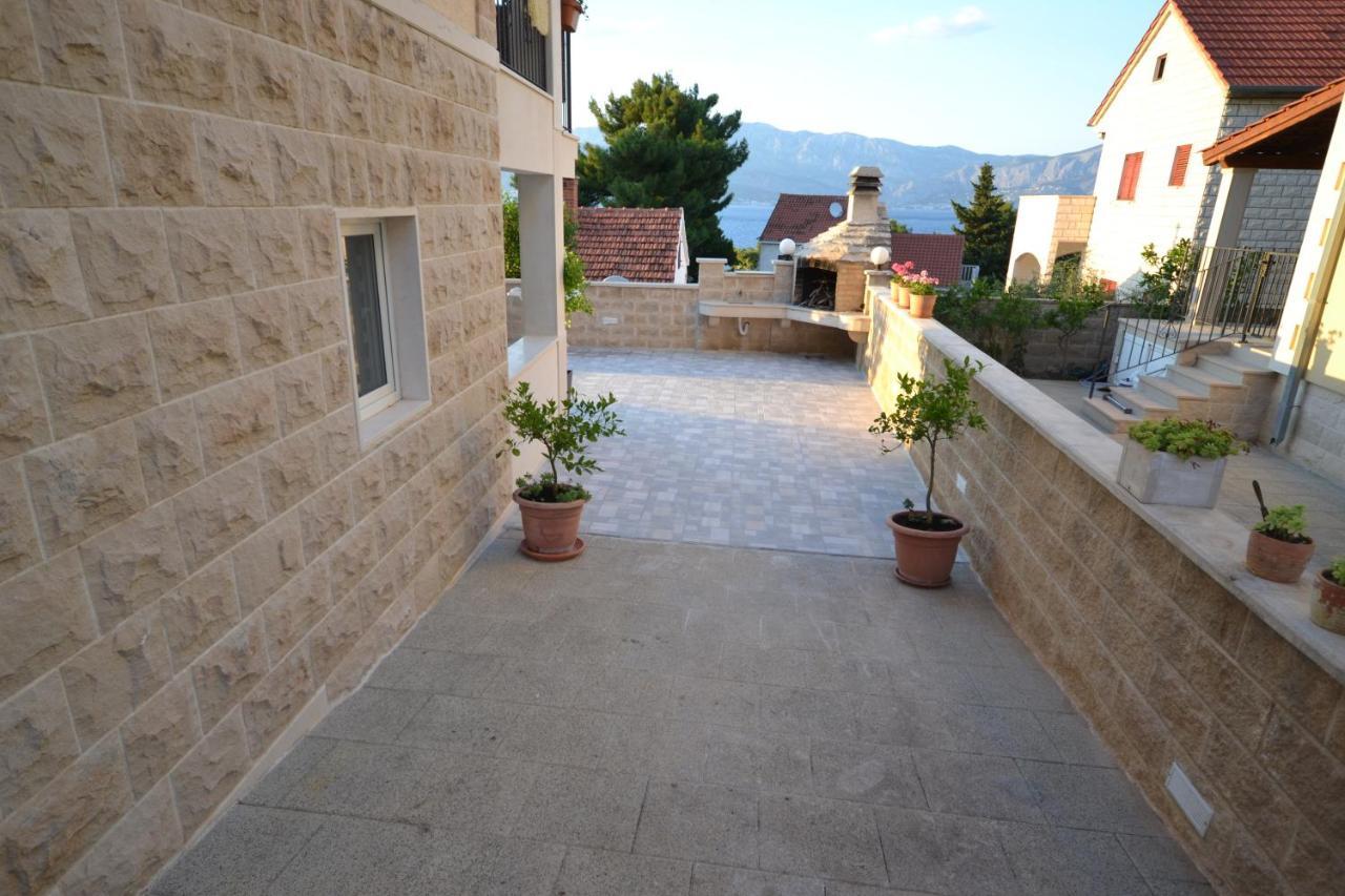Luxury Apartment "Blue Diamond" Postira Εξωτερικό φωτογραφία