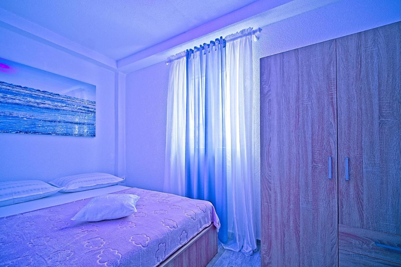 Luxury Apartment "Blue Diamond" Postira Εξωτερικό φωτογραφία